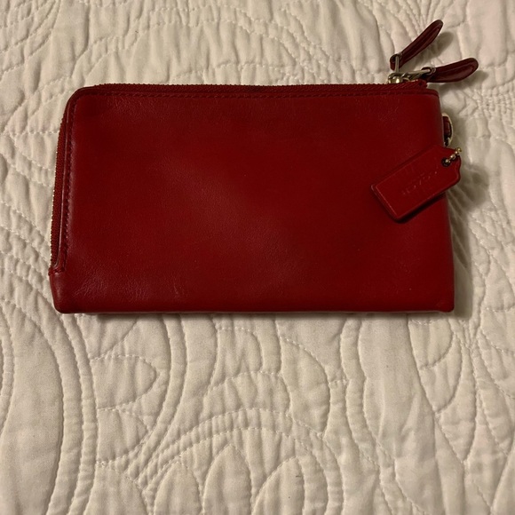 Coach Small Wallet - Picture 3 of 16